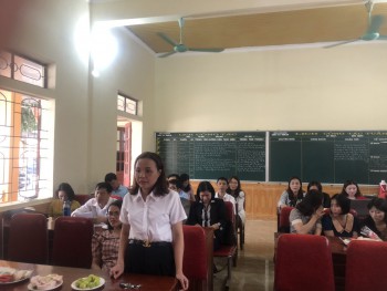 Lê Kết nạp Đảng