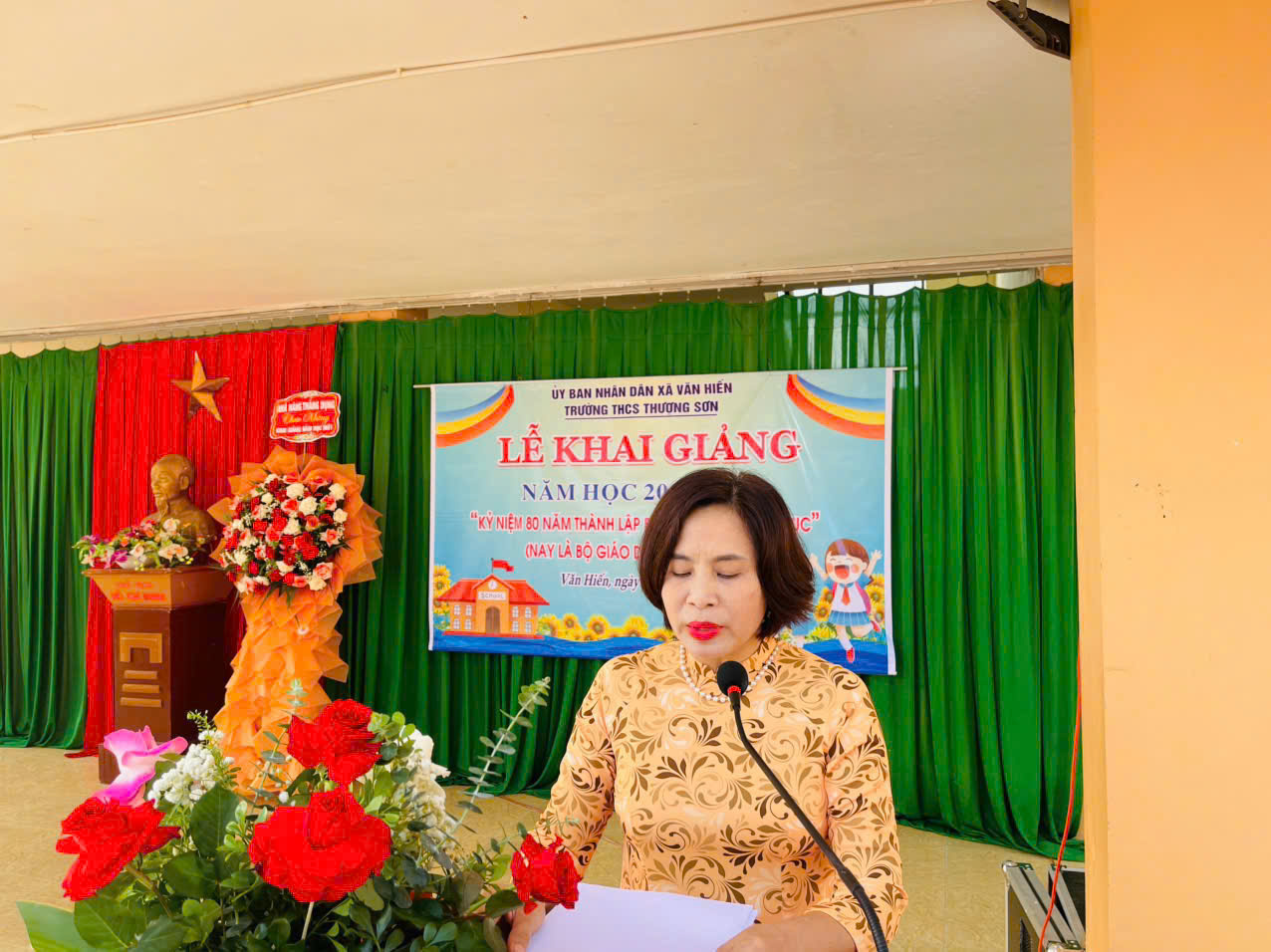 Tô Thị Tơ
