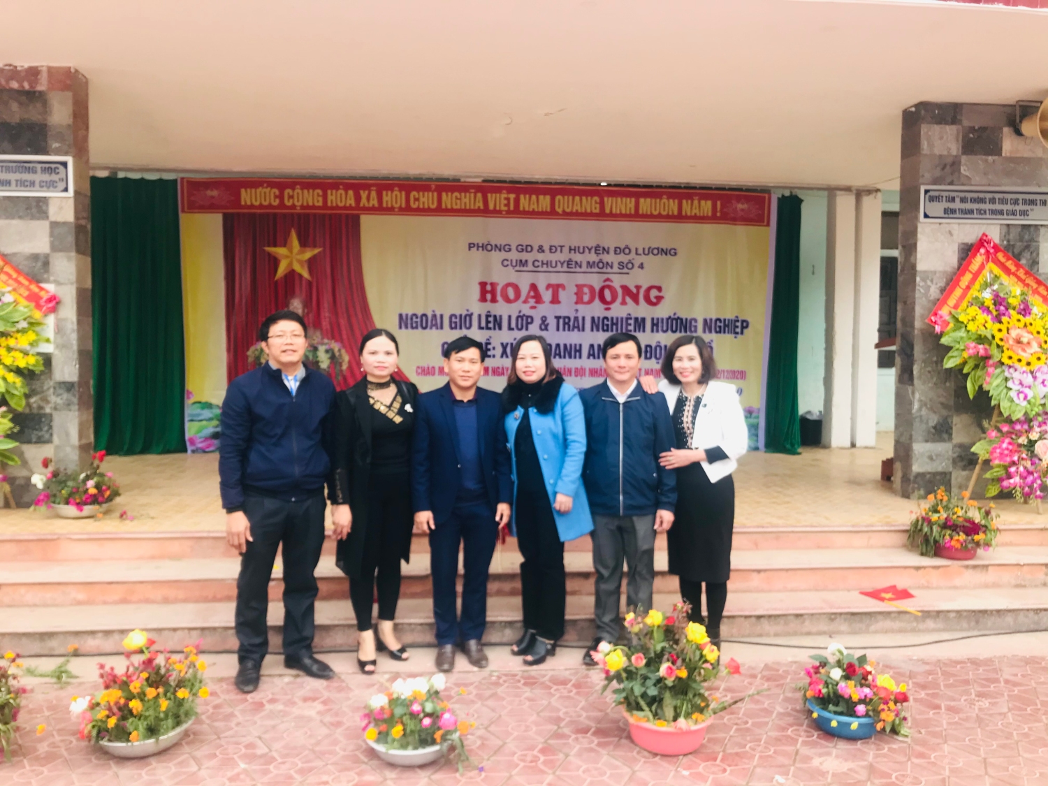 Hoạt động trai nghiệm chao mung 22/12