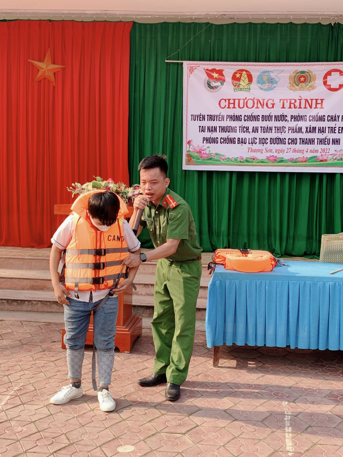 TUYÊN TRUYỀN PHÒNG CHỐNG CHÁY NỔ, ĐUỐI NƯỚC, NGÀY GIẢI PHÓNG HOÀN TOÀN MIỀN NAM