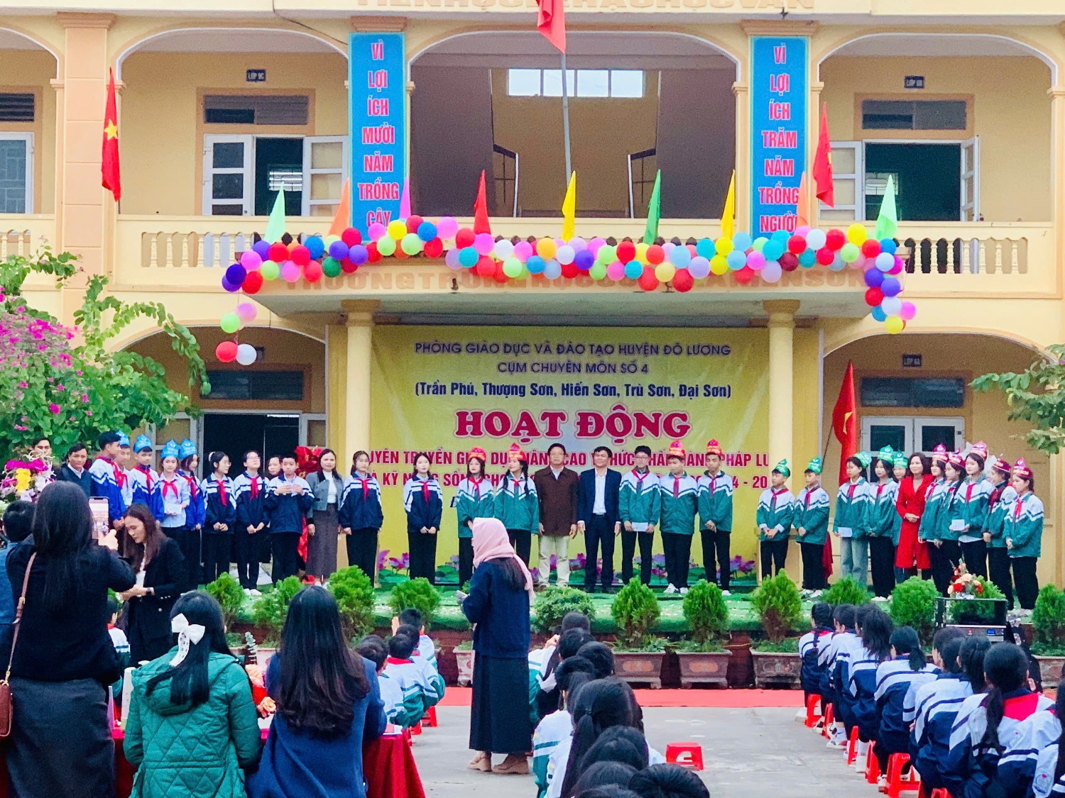 Hoạt động chuyên môn cụm số 4 lần 2